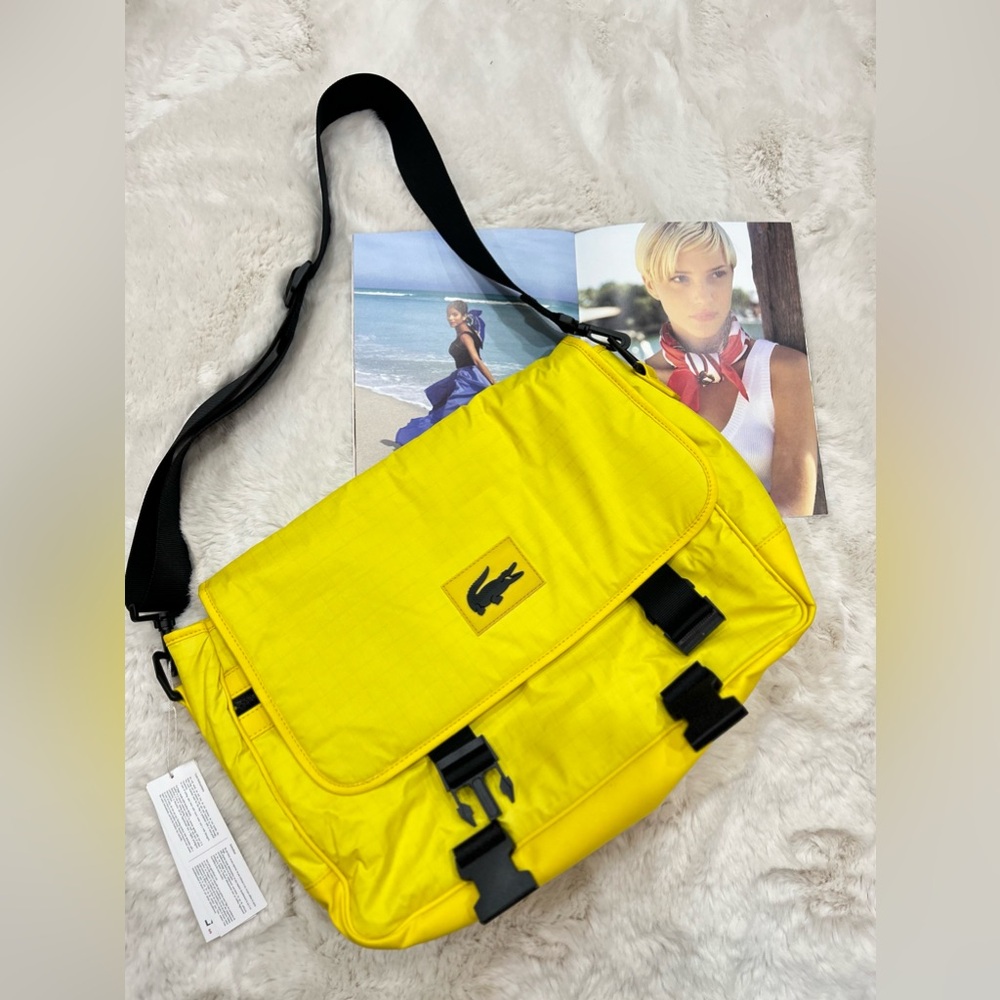 Messenger bag Lacoste. New with a tag